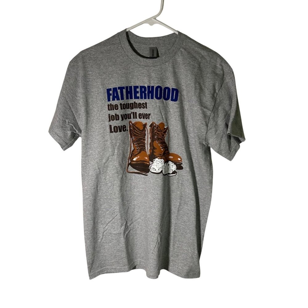 Fatherhood Graphic T-Shirt Gray Short Sleeve Gildan Heavy Cotton Mens Size M